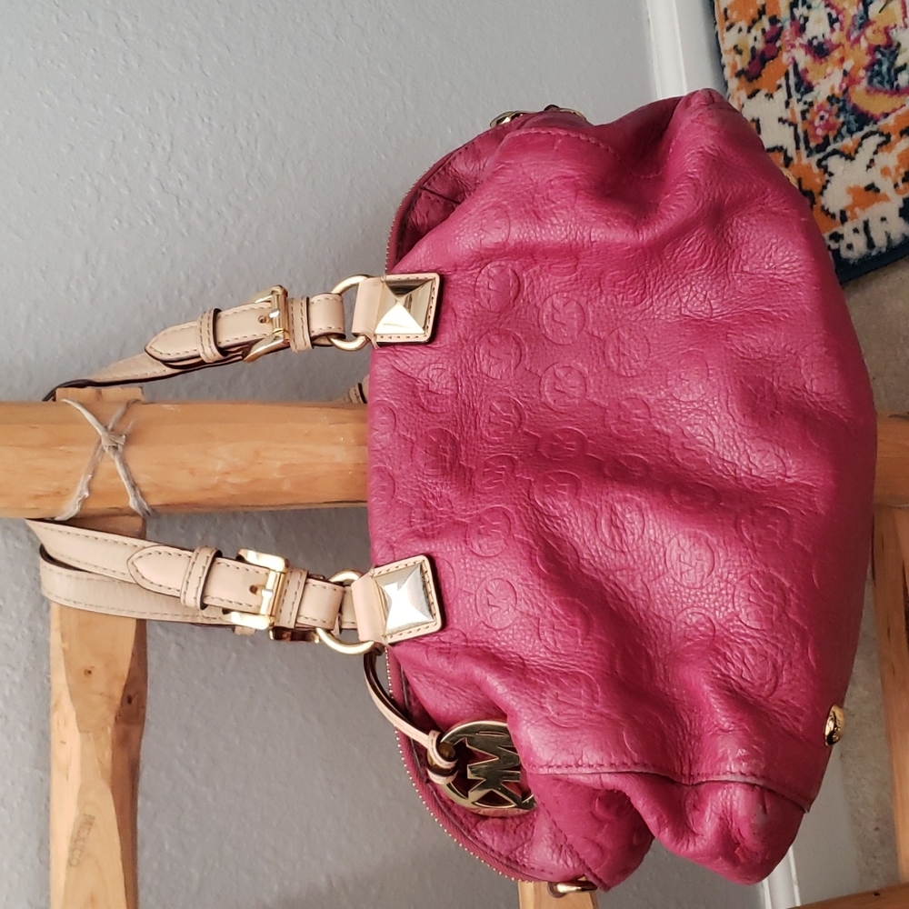 Michael Kors Grayson in Peony - Picture 4 of 16